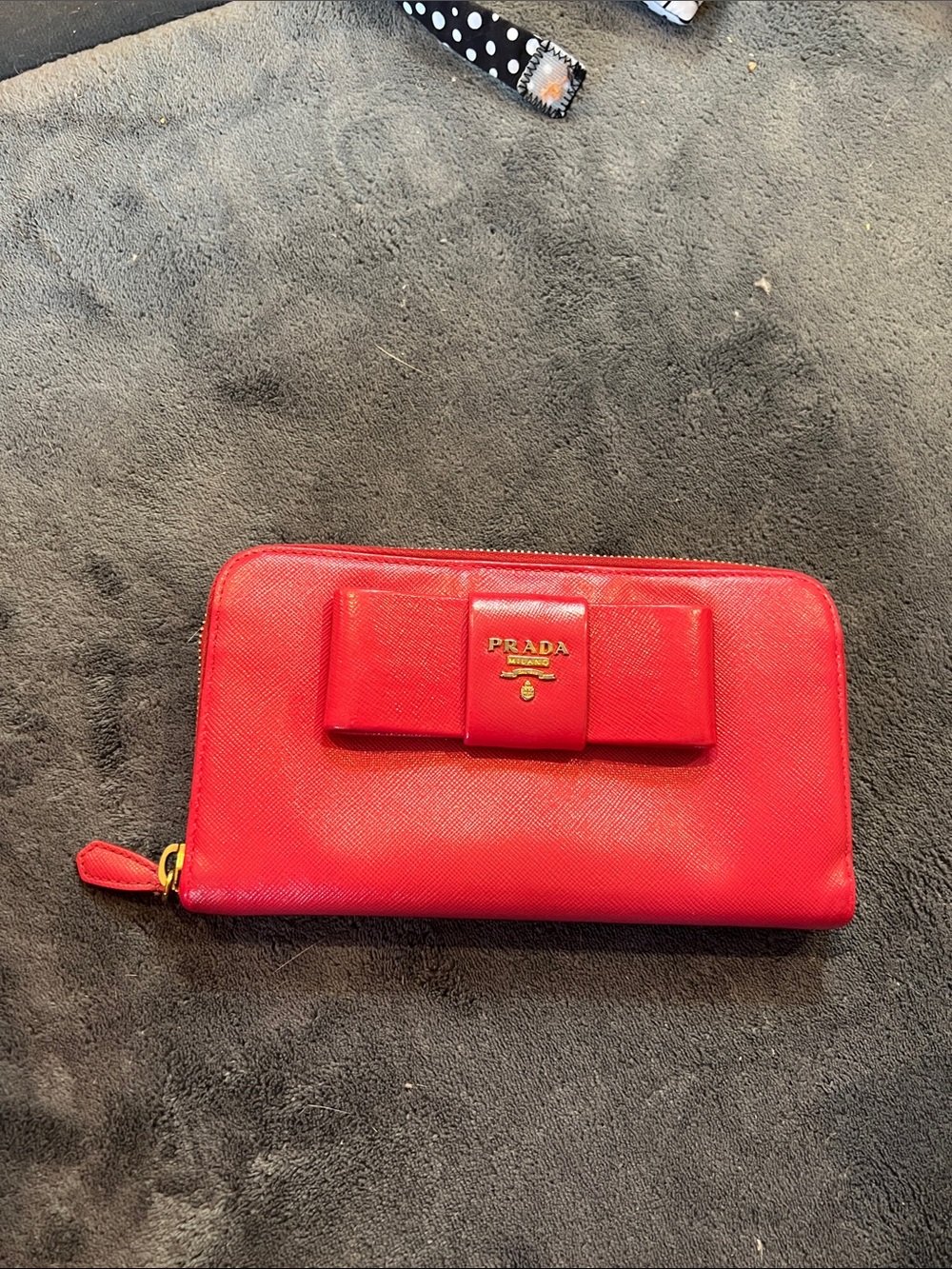 Prada Red Saffiano Leather Bow Zip Wallet with Gold Logo